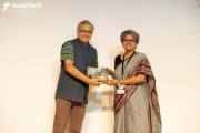 17-Ravi-Narayan-honouring-Prof-Sujatha-Srinivasan