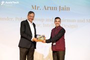 6-Prateek-Madhav-Honouring-Arun-Jain